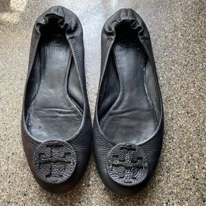 LOT OF 2 Tory Burch Reva Flats 9.5 Tan & Black